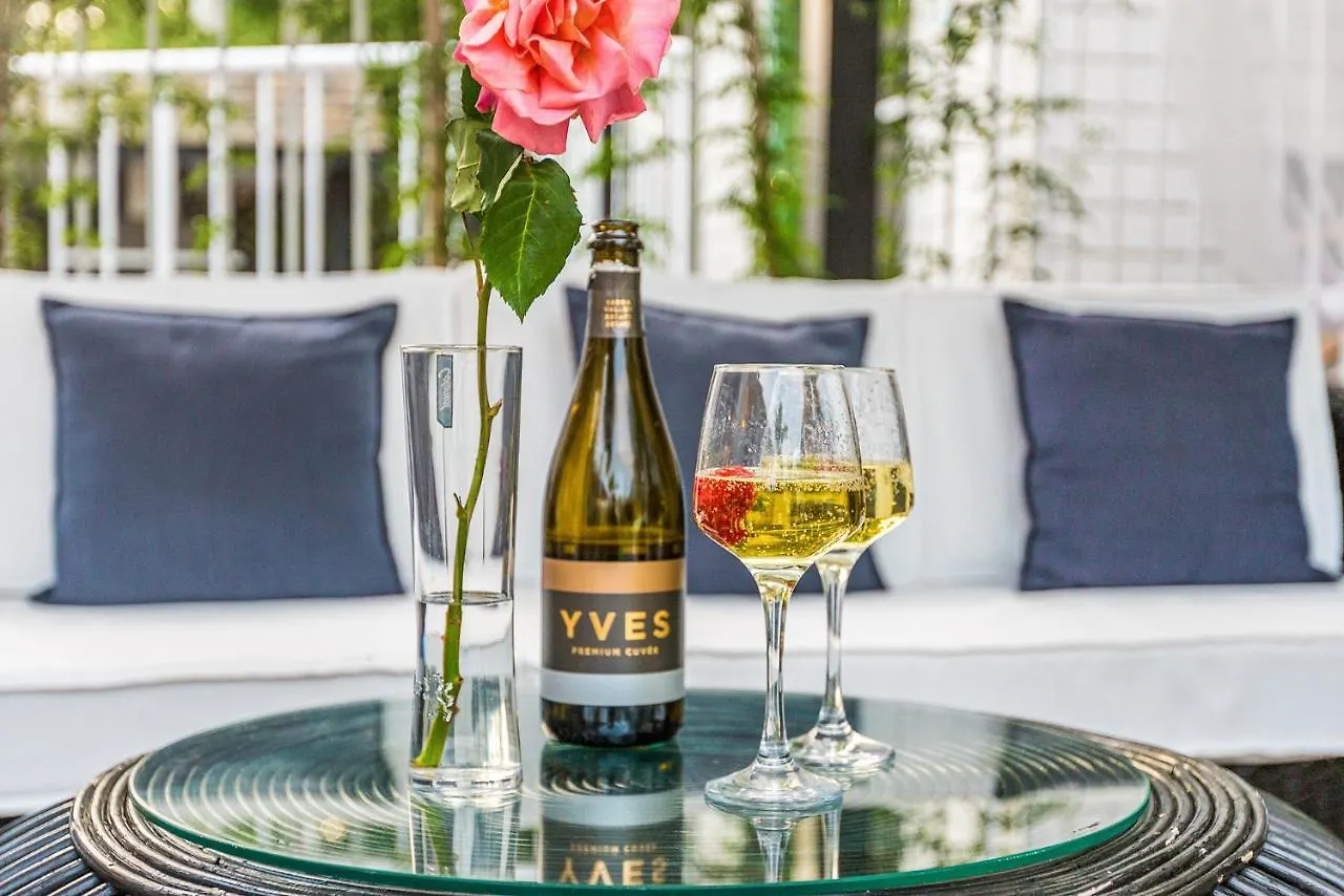 Azur Byron Bay Otel 4*,  Avustralya