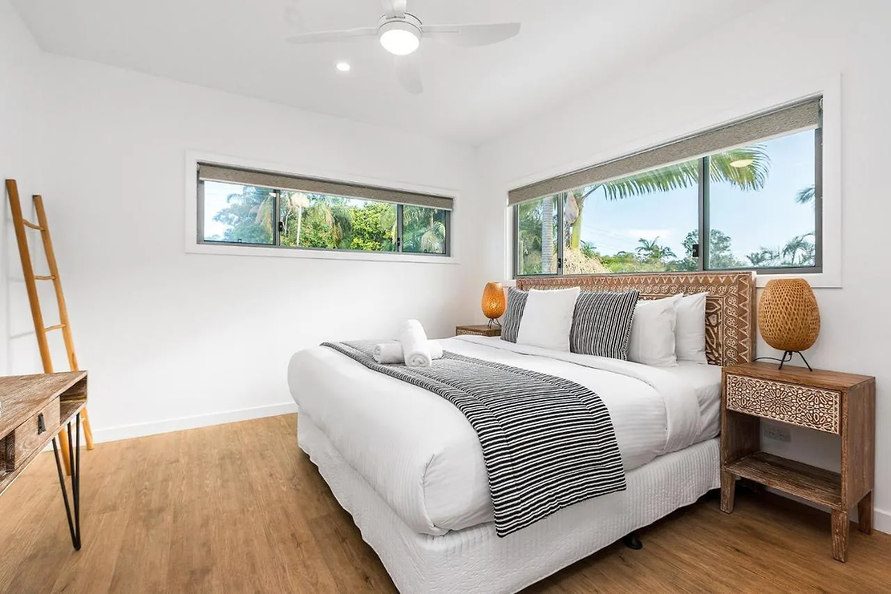 Azur Byron Bay Otel