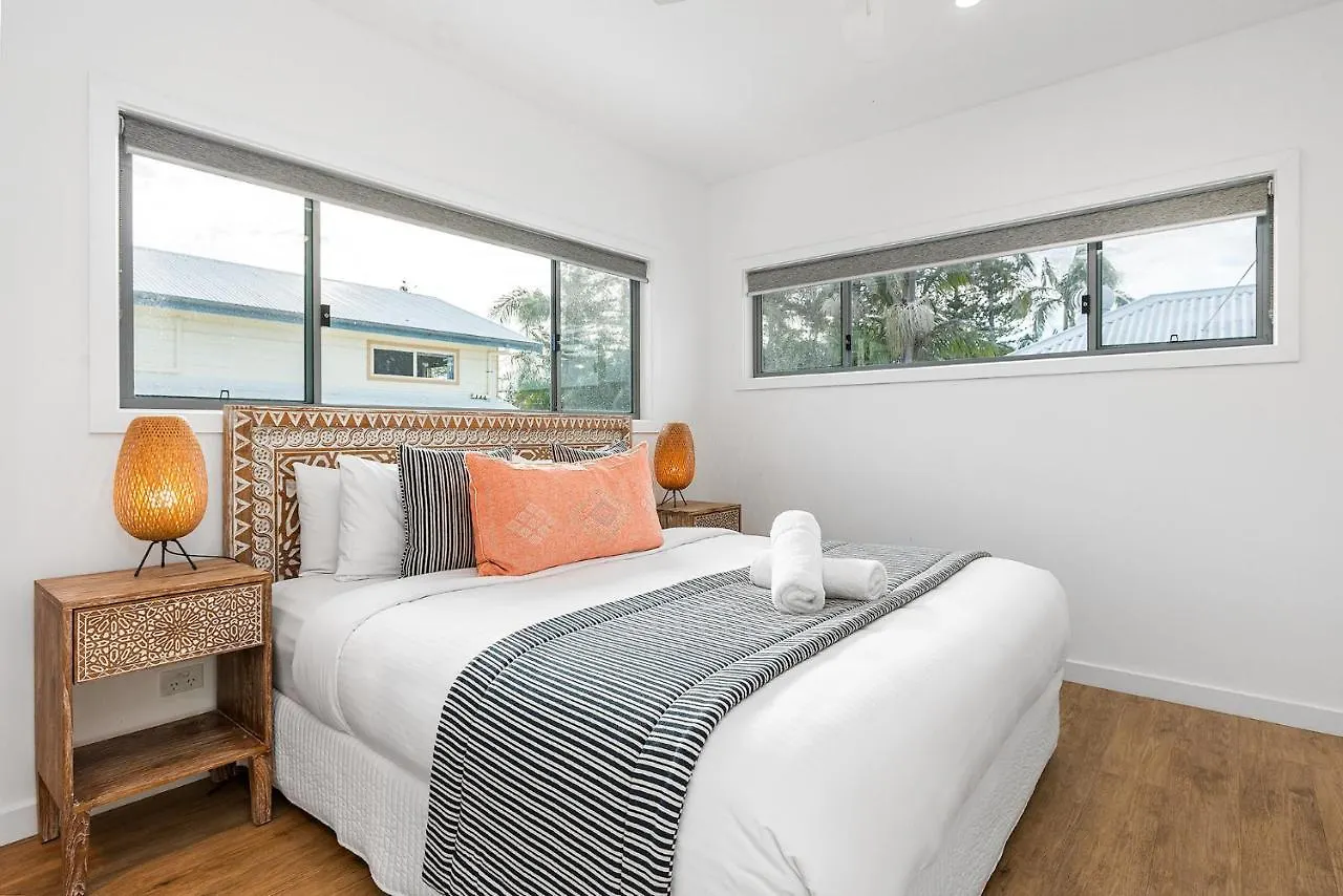 Azur Byron Bay Otel