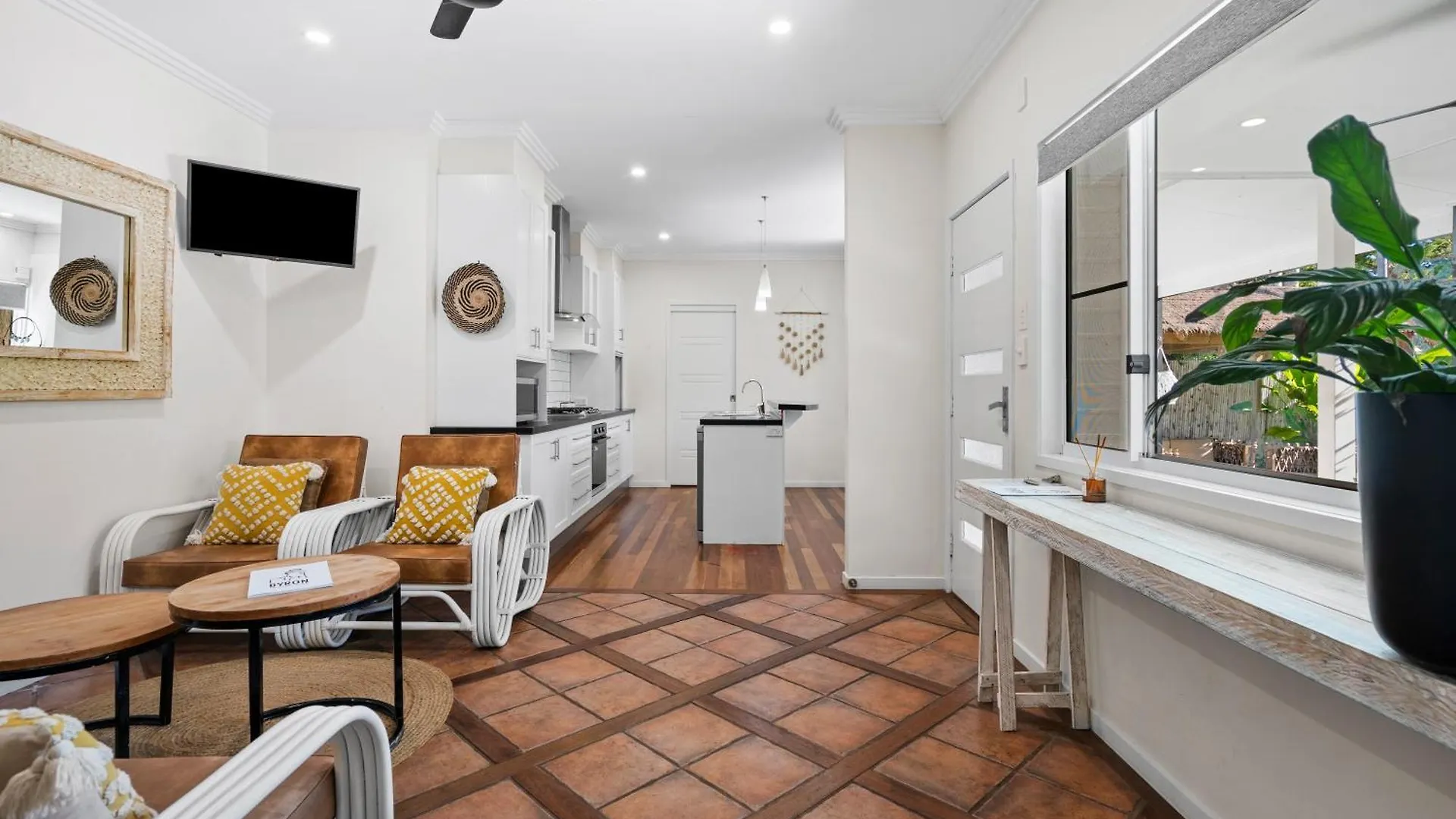 Pensionat Azur Byron Bay Hotell