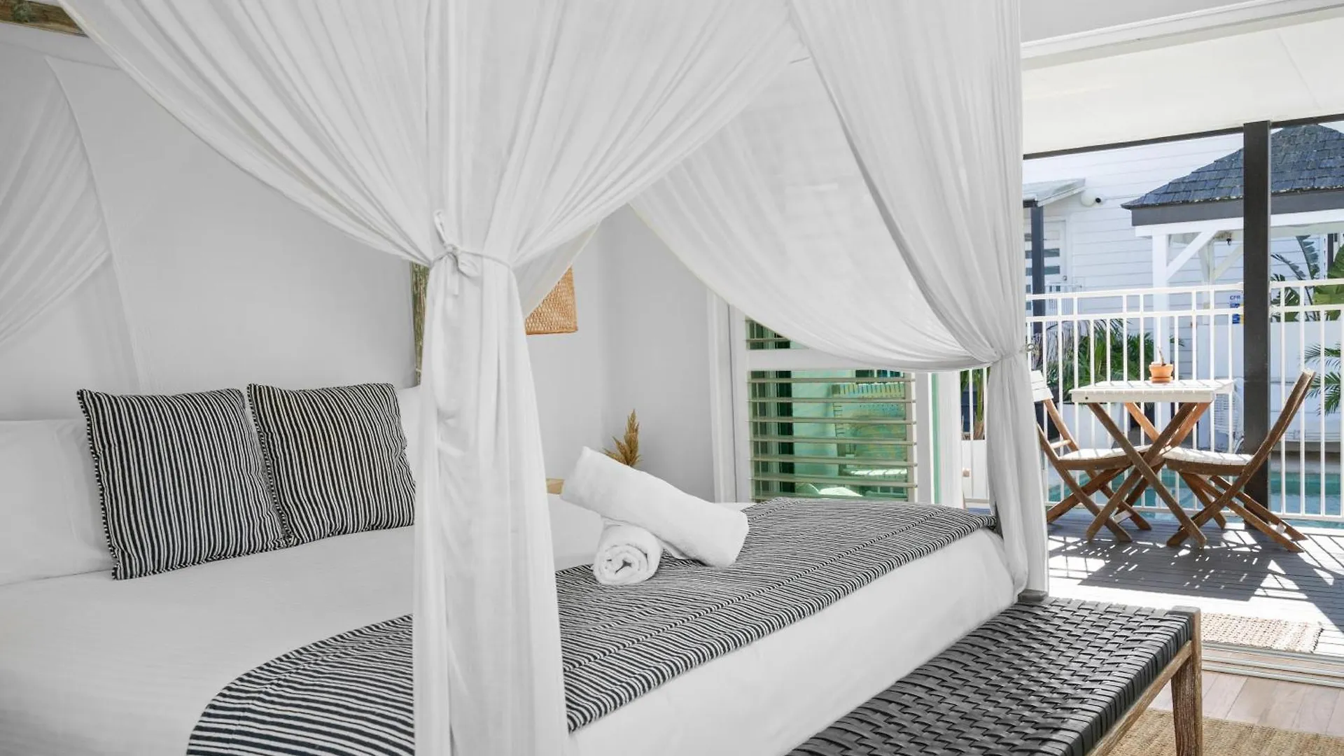 Guest house Azur Byron Bay Hotel