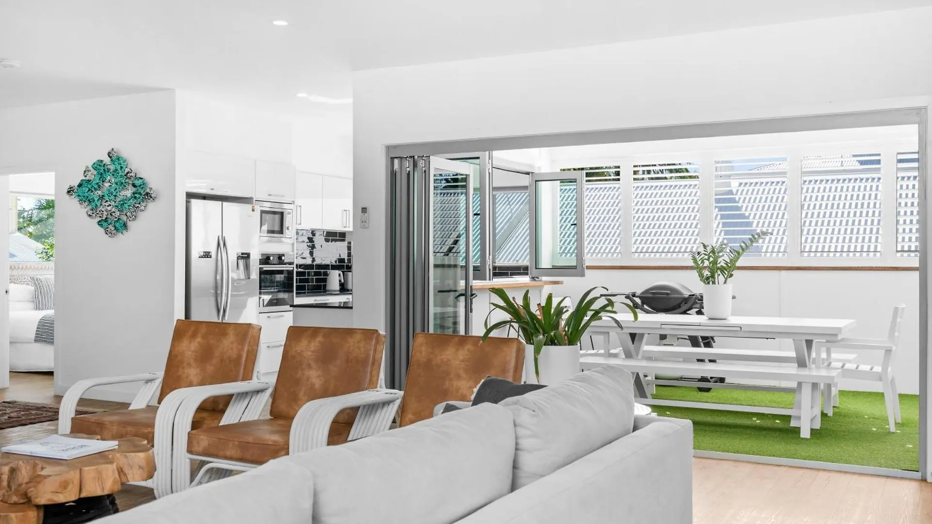 Azur Byron Bay Hotel 4*,  Australia